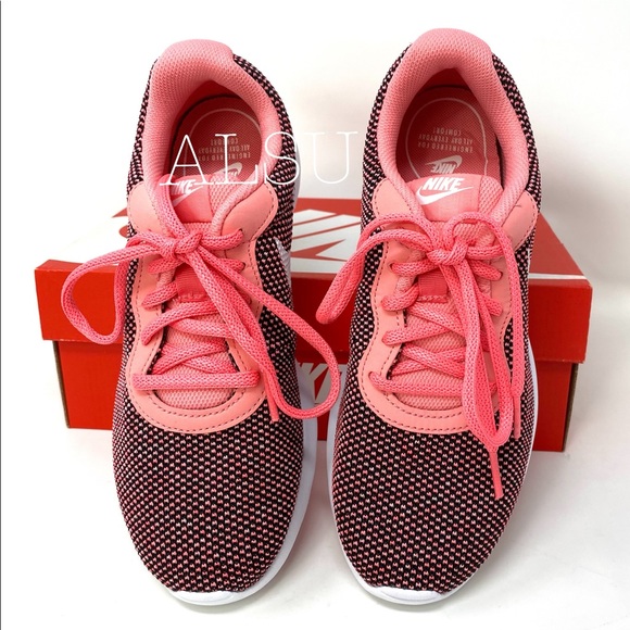 💖MEGA SALE💖Nike Women’s Sneakers Tanjun Pink Gaze Canvas Size 7 BV7432 002 - Picture 4 of 9